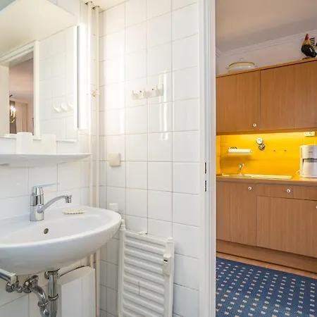 Wilhelmine 26 Wilhelmine 26 * Westerland